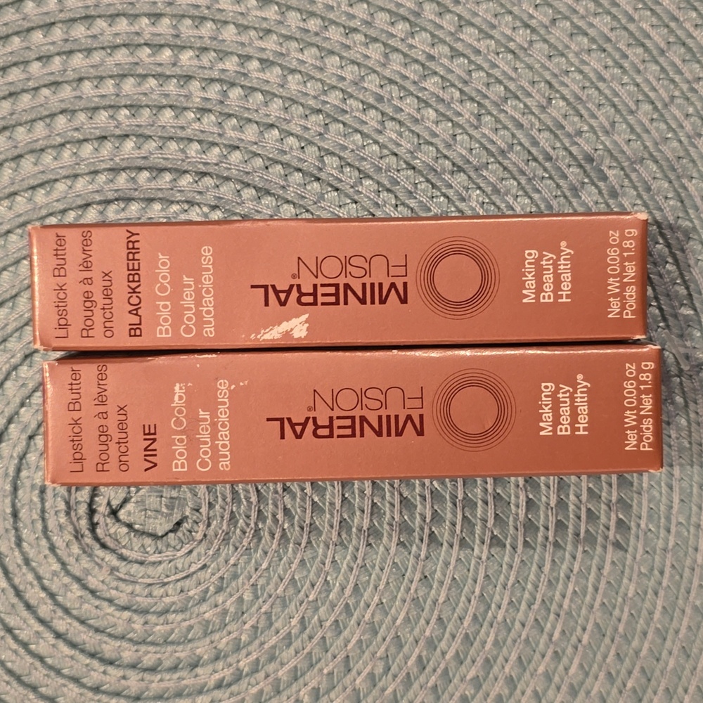 MINERAL FUSION MAKEUP BUNDLE OF 2 ITEM LIPSTICK BUTTER